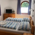 Bed and Breakfast Kaptalan Vendeghaz Balatonalmádi