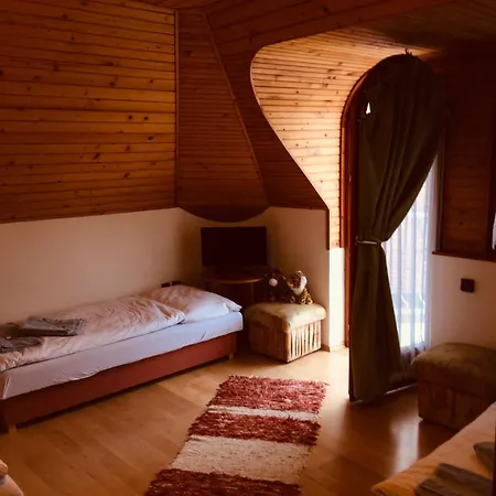 Couette-café Káptalan Balatonalmádi