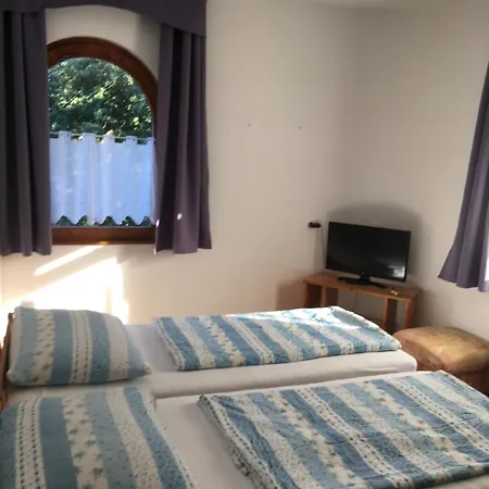 Kaptalan Vendeghaz Balatonalmadi