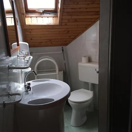 Kaptalan Vendeghaz Bed & Breakfast *