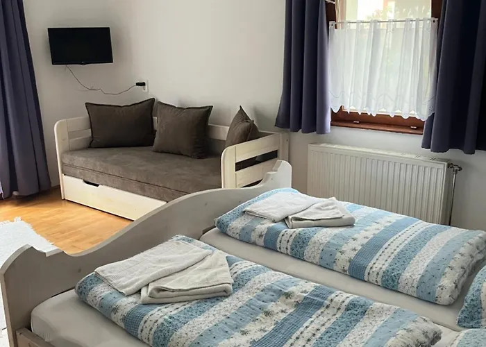 Kaptalan Vendeghaz לינה וארוחת בוקר