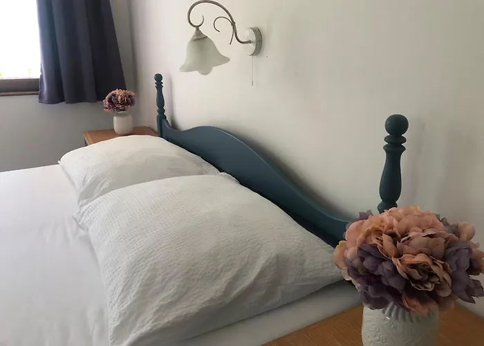 Kaptalan Vendeghaz 3*