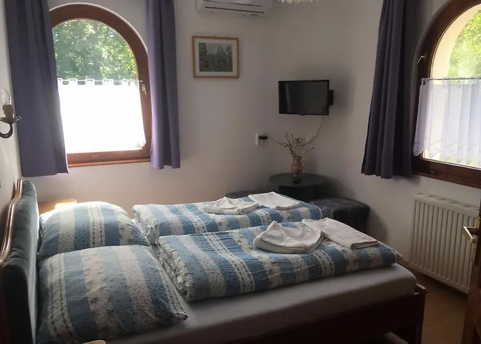 לינה וארוחת בוקר Kaptalan Vendeghaz