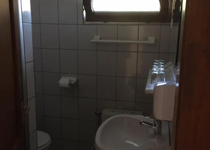 לינה וארוחת בוקר Kaptalan Vendeghaz Balatonalmádi