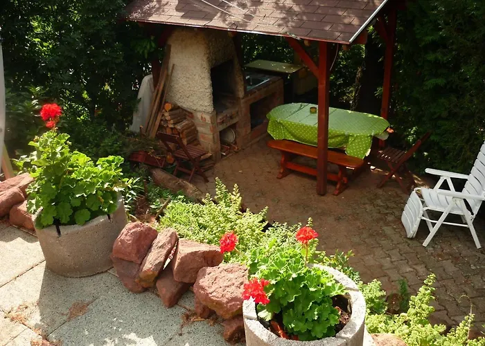 Kaptalan Vendeghaz Balatonalmádi