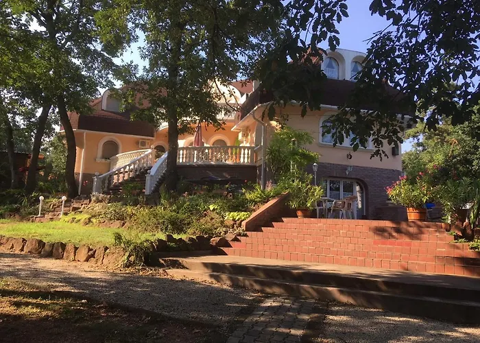 לינה וארוחת בוקר Kaptalan Vendeghaz